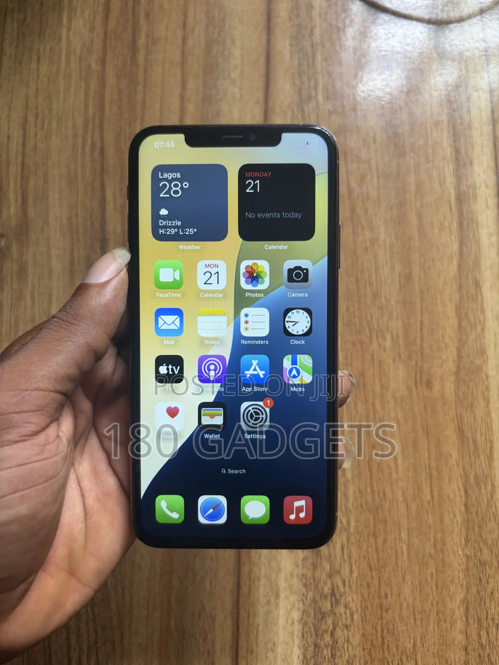 Apple iPhone 11 Pro Max 64 GB Gold