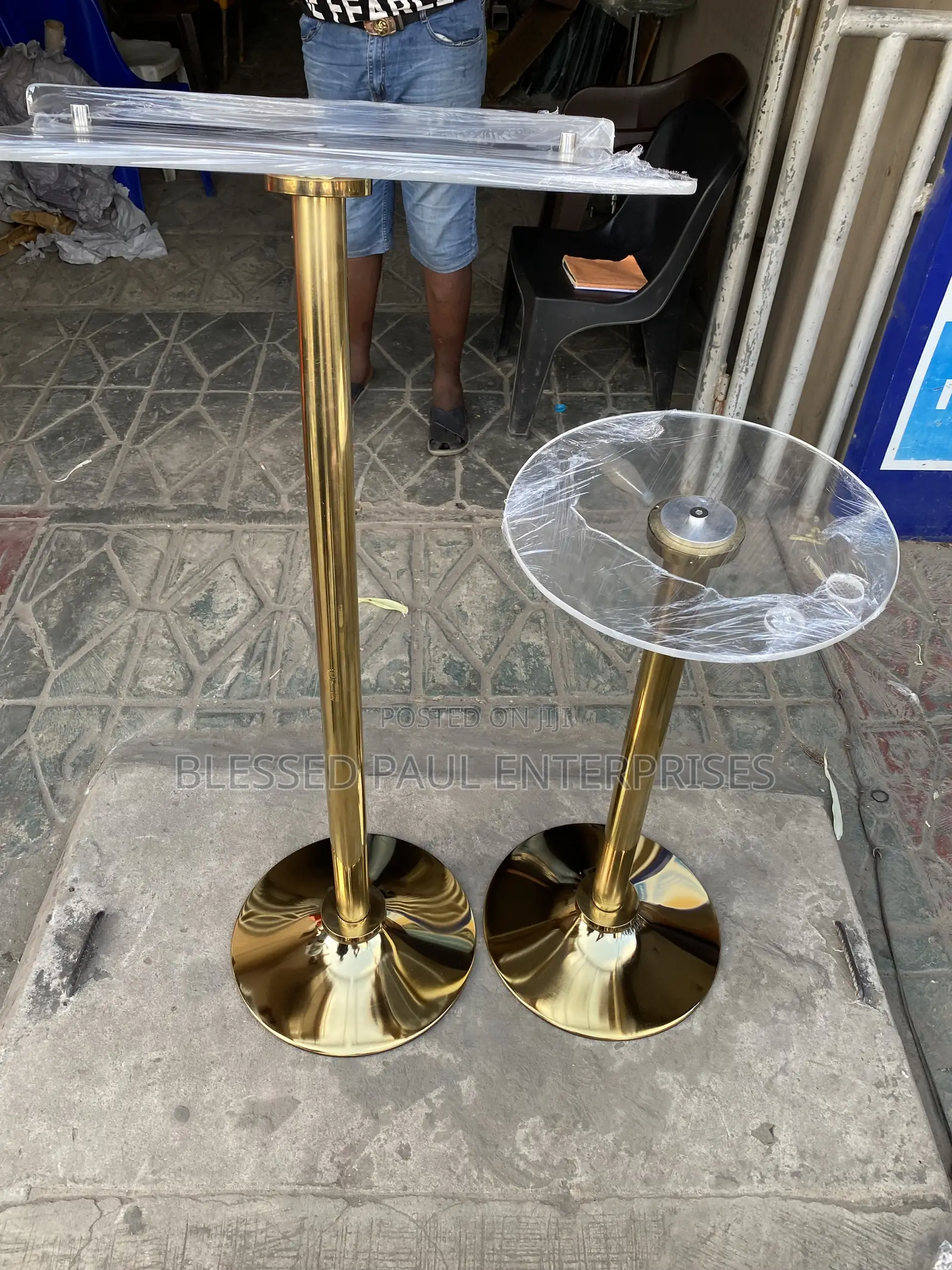 Gokd Pole Acrylic Pulpit for Church