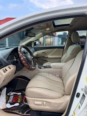 Toyota Venza AWD 2012 White