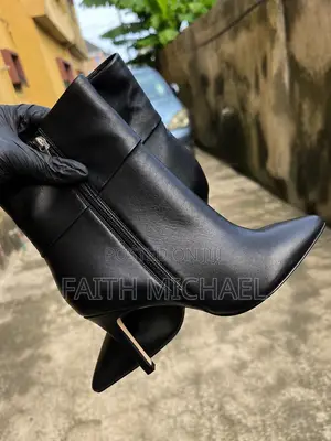 Black Pointed Ankle Boot