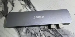 Anker 547 - 7 in 2 USB-C Hub