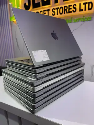 Laptop Apple MacBook Pro 2021 M1 32GB Apple M1 Pro SSD 1T