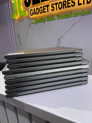 Laptop Apple MacBook Pro 2021 M1 32GB Apple M1 Pro SSD 1T