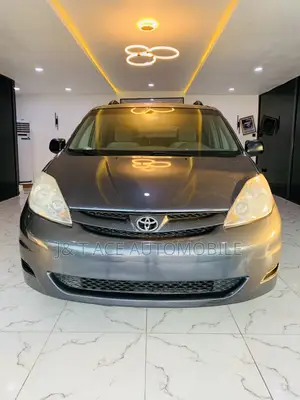 Toyota Sienna 2006 Gray