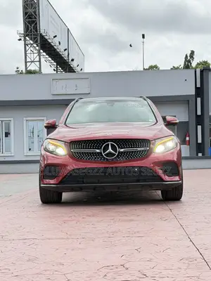 Mercedes-Benz GLC-Class 2018 Red
