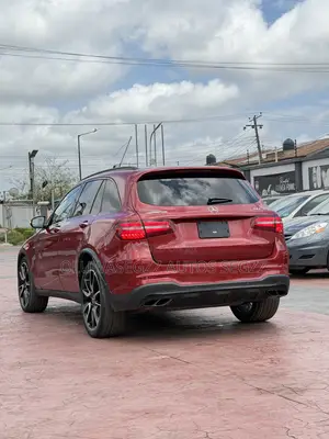 Mercedes-Benz GLC-Class 2018 Red