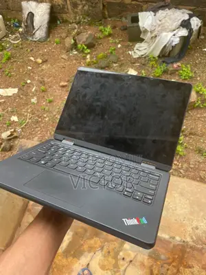 Laptop Lenovo ThinkPad 11e 8GB Intel Core Ultra 7 HDD+SSD 256GB