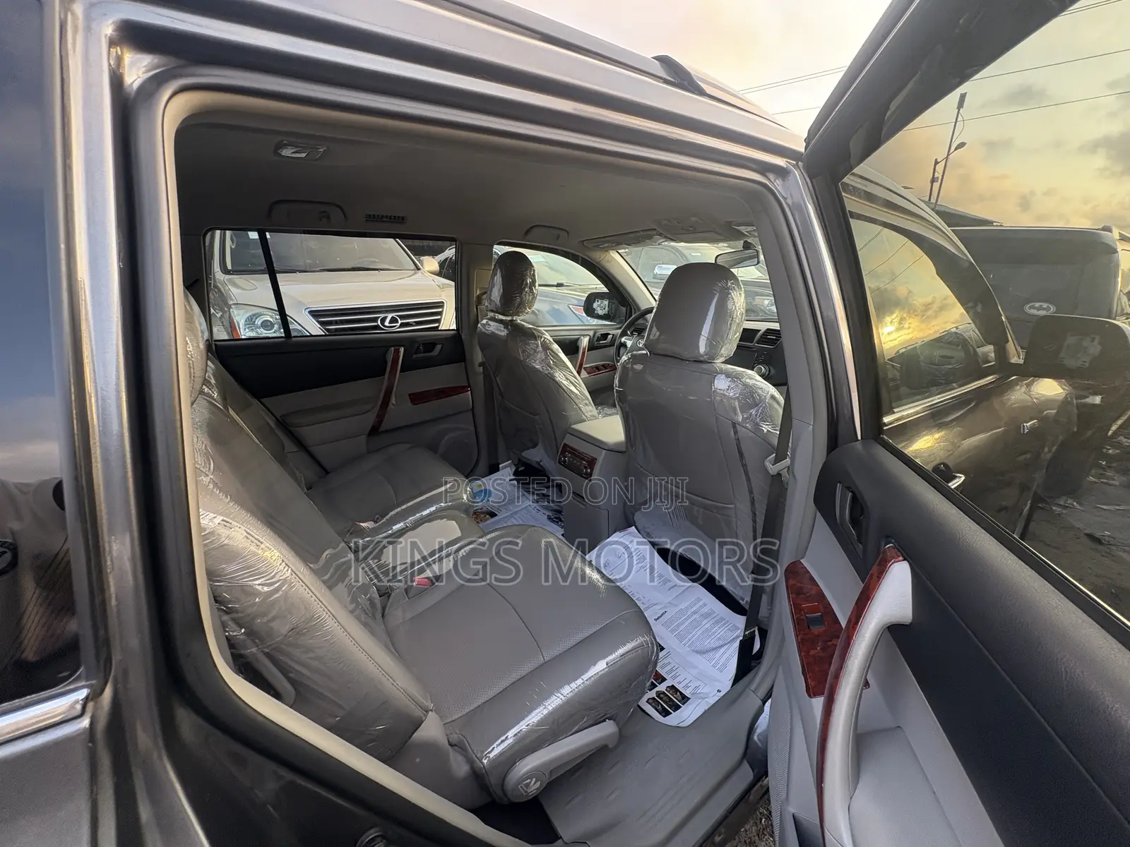 Toyota Highlander Limited 2012 Gray