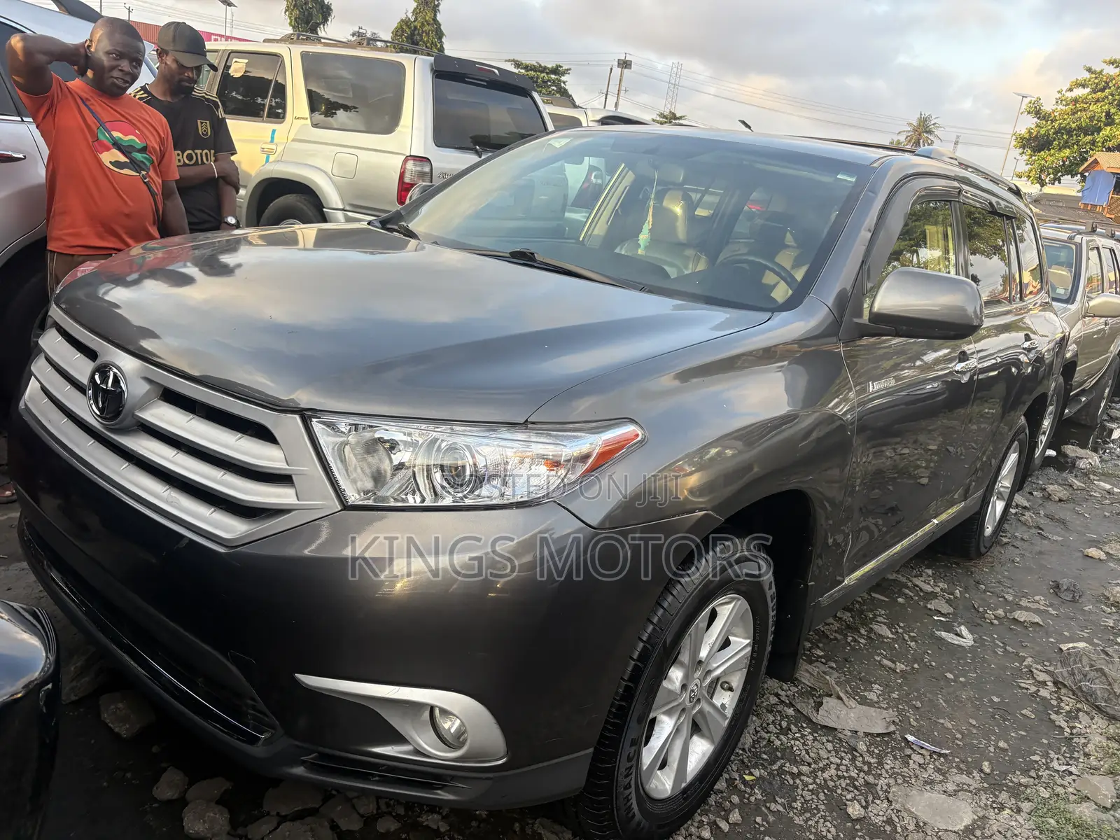 Toyota Highlander Limited 2012 Gray