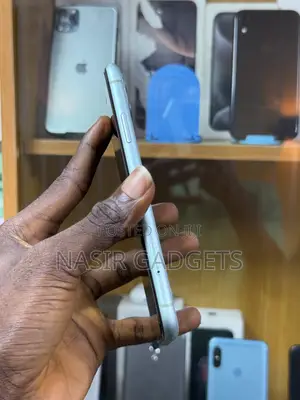 Apple iPhone 11 128 GB Green
