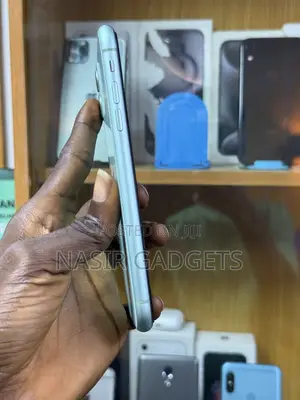 Apple iPhone 11 128 GB Green