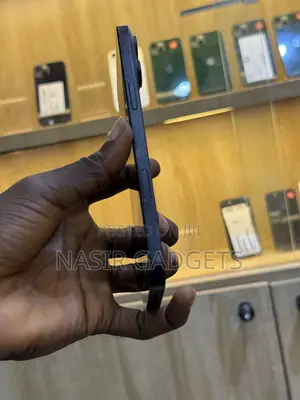 Apple iPhone 16 Plus 128 GB Black
