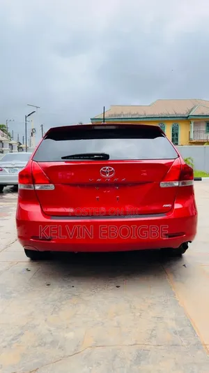 Toyota Venza XLE 2011 Red