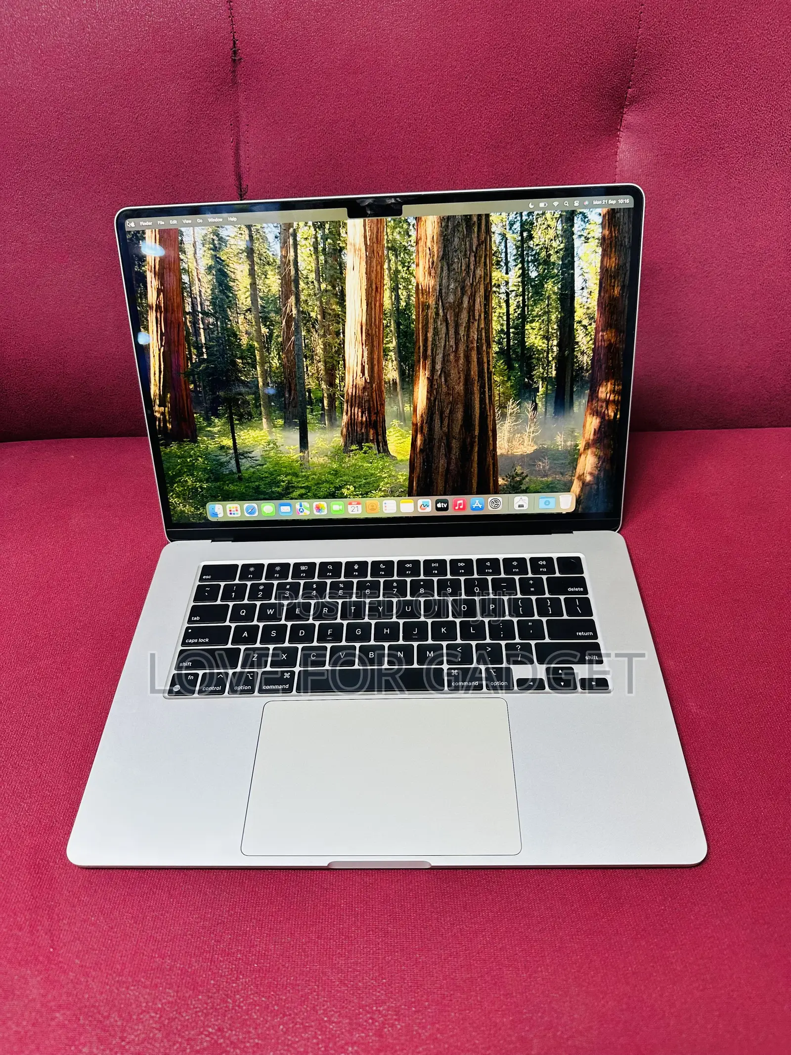 Laptop Apple MacBook Air 2023 M2 8GB Apple M2 SSD 256GB