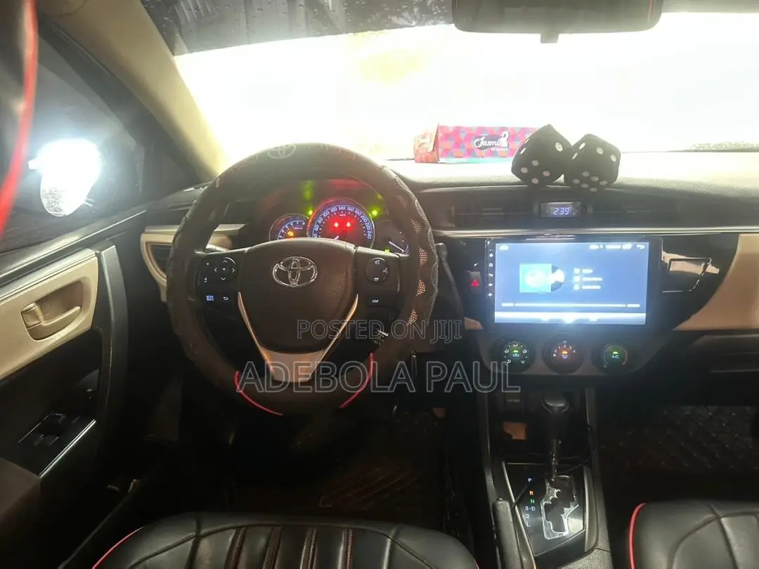 Toyota Corolla 2014 Gray