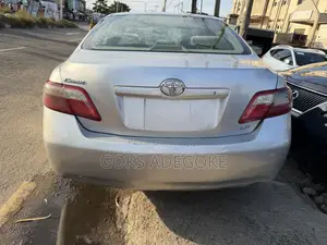 Toyota Camry 2008 Silver