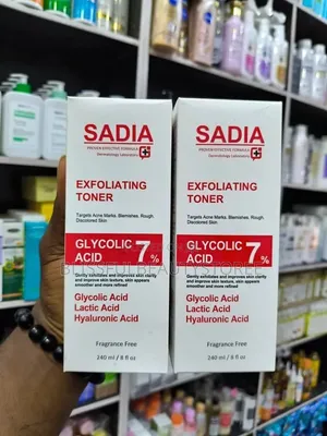Sadia Exfoliating Toner