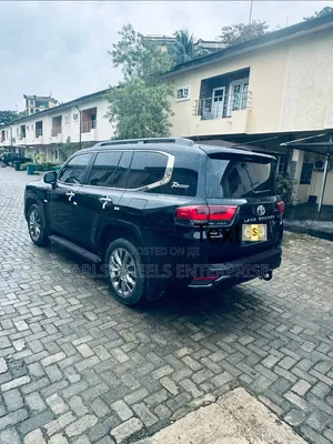Toyota Land Cruiser 79 Series 2022 Black