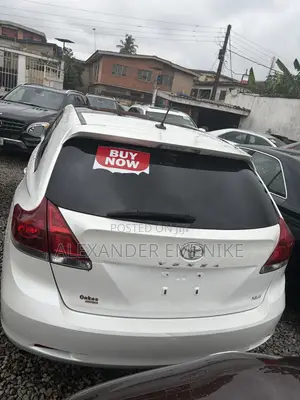 Toyota Venza 2015 White