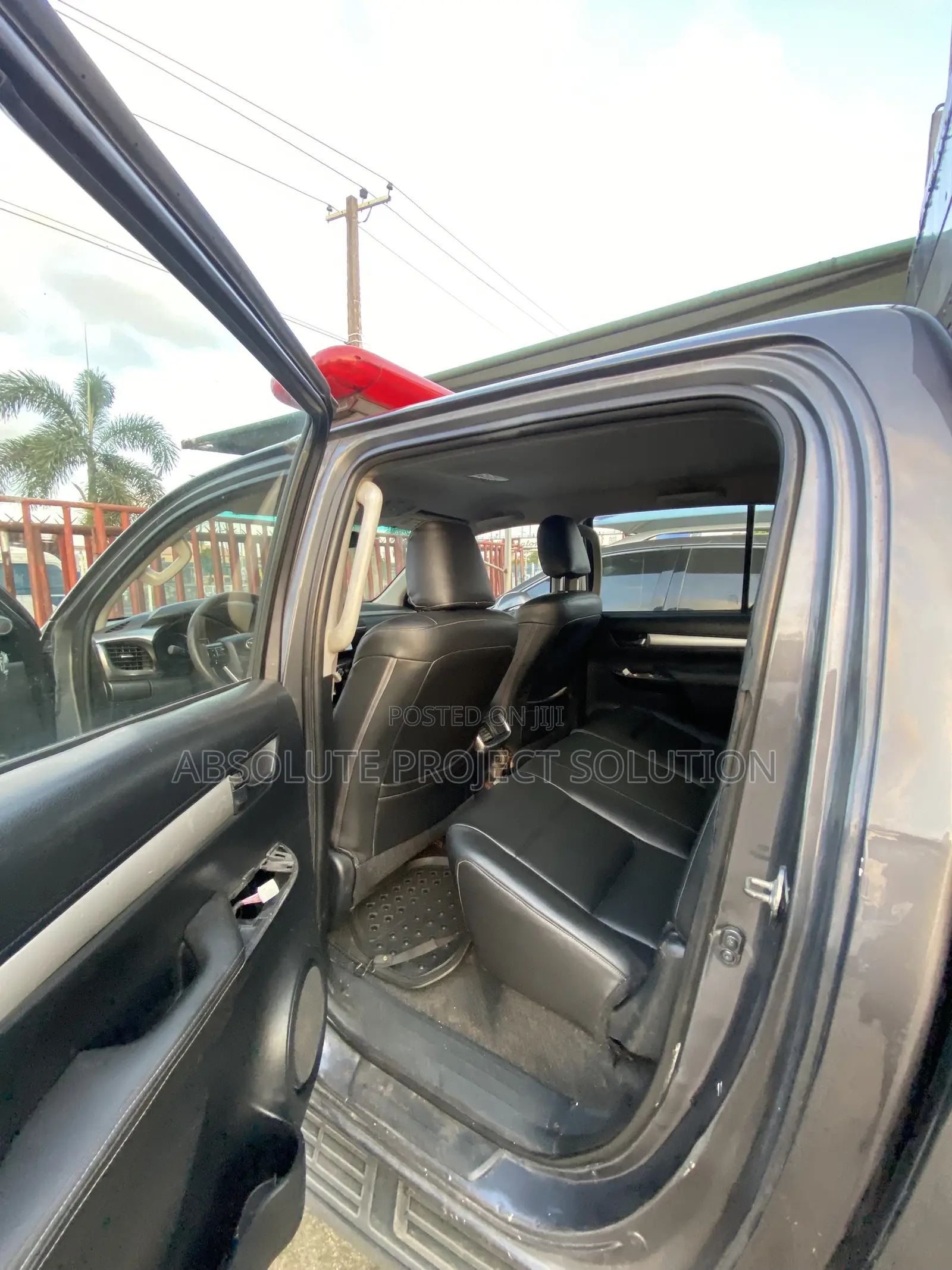 Toyota Hilux 2018 Gray