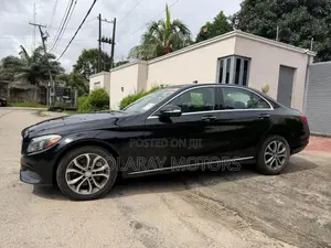 Mercedes-Benz C300 Luxury 4Matic Sedan AWD (2.0L 4cyl 7A) 2016 Black