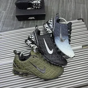 NIKE Airmax Runner Sneakers