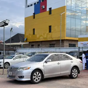 Toyota Camry 2008 Silver