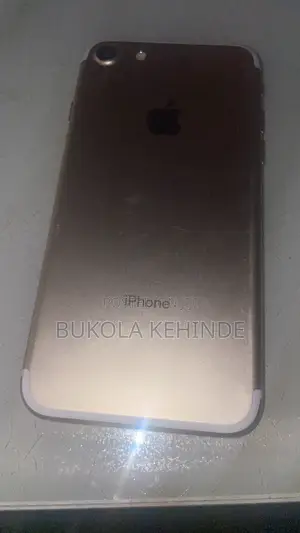 Apple iPhone 7 128 GB Gold