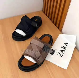 Elite Zara Slide