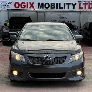 Toyota Camry SE 4dr Sedan (2.4L 4cyl 5A) 2009 Gray