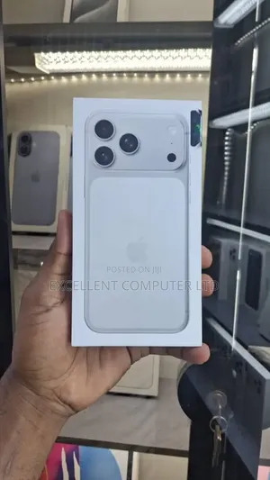 New Apple iPhone 17 Pro 256 GB White