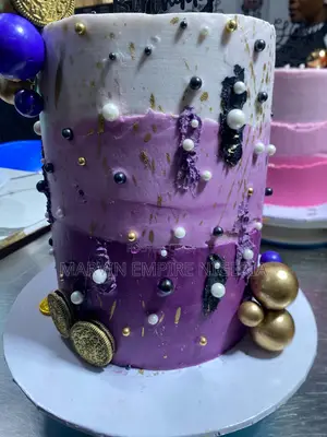 4 Layers Size 8 Cake