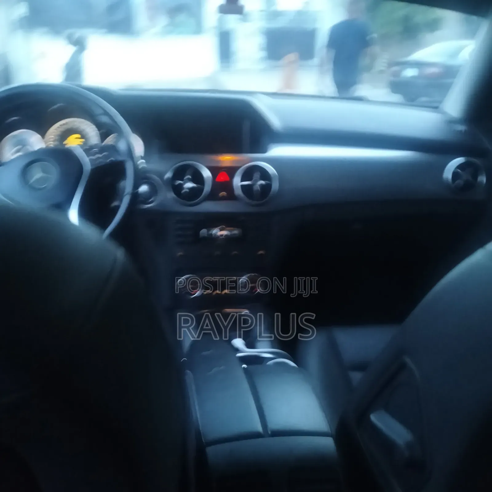 Mercedes-Benz GLK-Class 2015 Off white