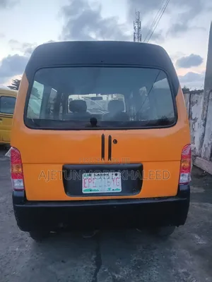 Suzuki APV Minibus 2010 Yellow