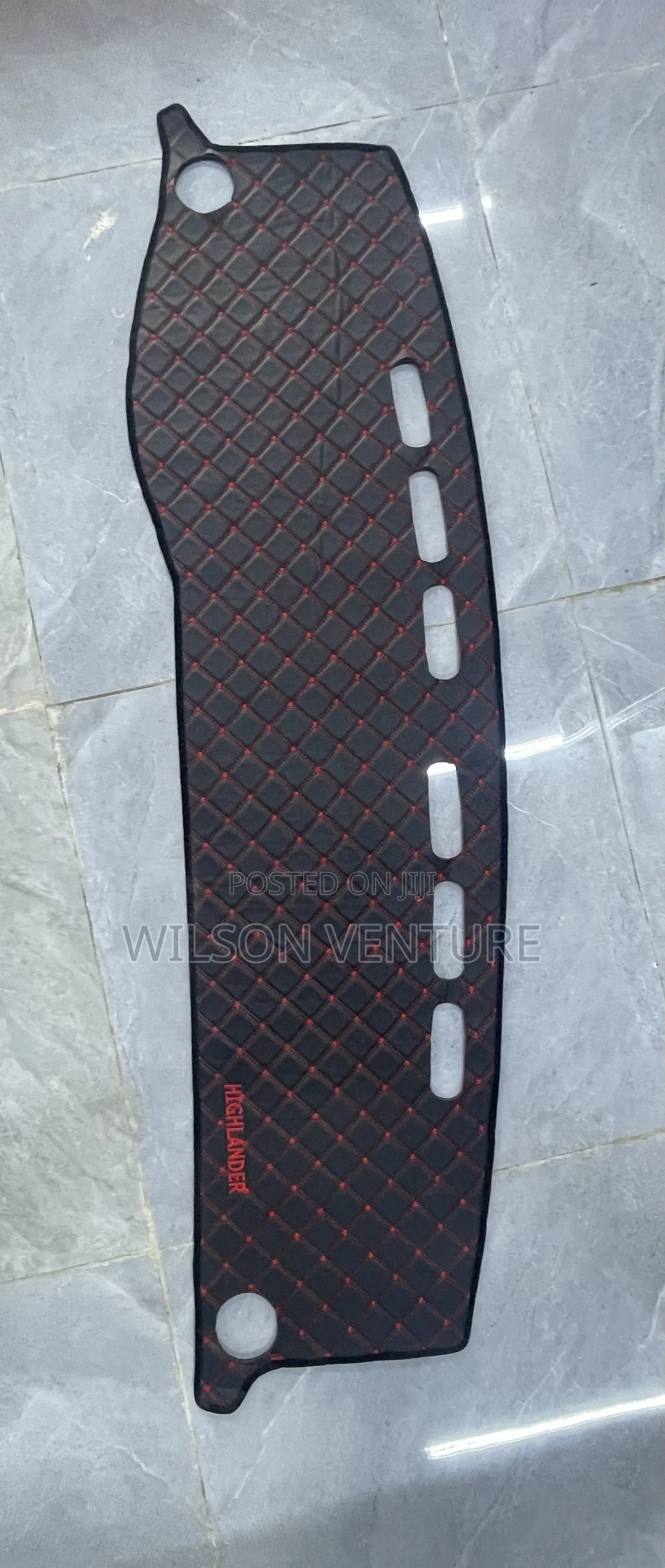 Original Dashboard Mat Highlander