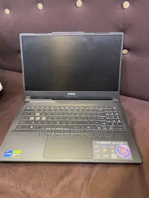 Laptop MSI Cyborg 15 16GB Intel Core i7 SSD 512GB