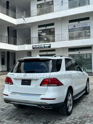 Mercedes-Benz GLE-Class GLE 350d 4MATIC 2016 White