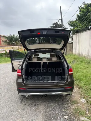 Mercedes-Benz GLC-Class 2017