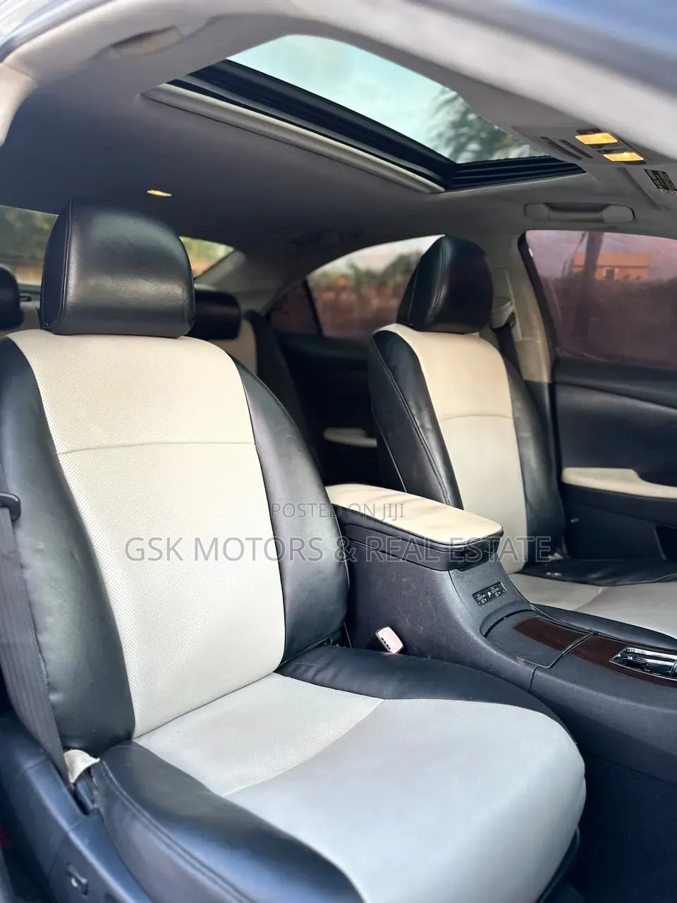 Lexus ES 350 2010 Silver
