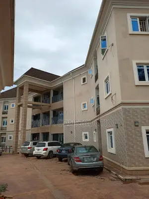 4bdrm Apartment in Kaura for rent