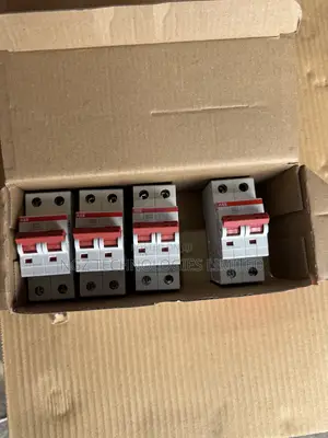 ABB Distribution Board Primo D4 4 Ways 3 Phase