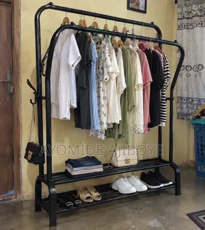 Double Pole Hanger