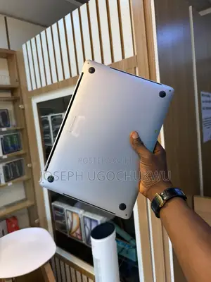 Laptop Apple MacBook Pro 2019 16GB Intel Core i5 SSD 256GB