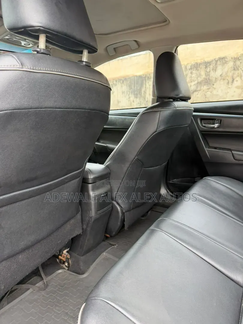 Toyota Corolla 2017 Black