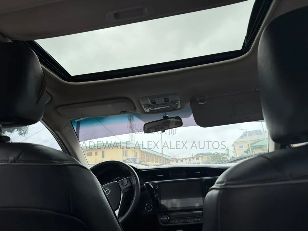 Toyota Corolla 2017 Black