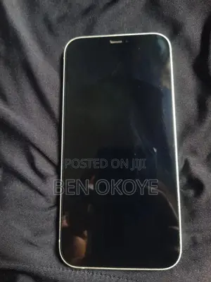 Apple iPhone 12 64 GB