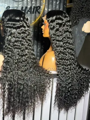 D P Luxury Hairs