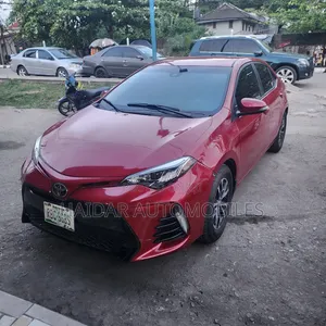 Toyota Corolla LE ECO 4dr Sedan (1.8L 4cyl CVT) 2017 Maroon