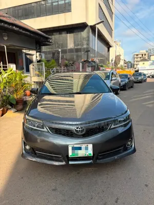 Toyota Camry 2014 Gray