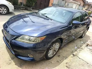 Lexus ES 350 FWD 2013 Blue